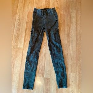 American Eagle cargo jeggings